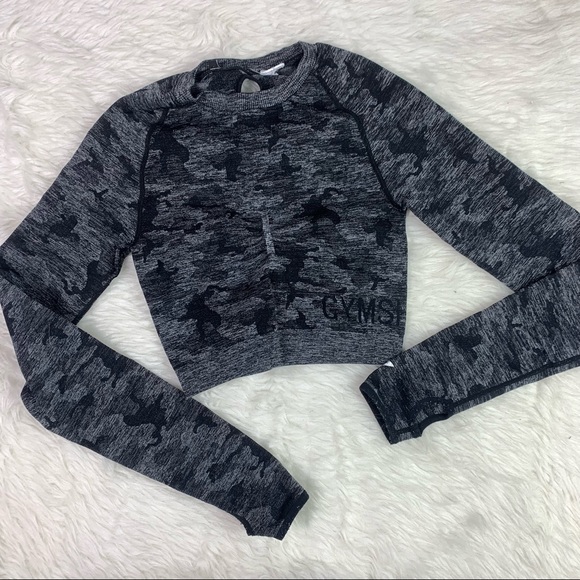 Gymshark Tops - Gymshark Seamless Adapt Camo Long Sleeve Crop Top